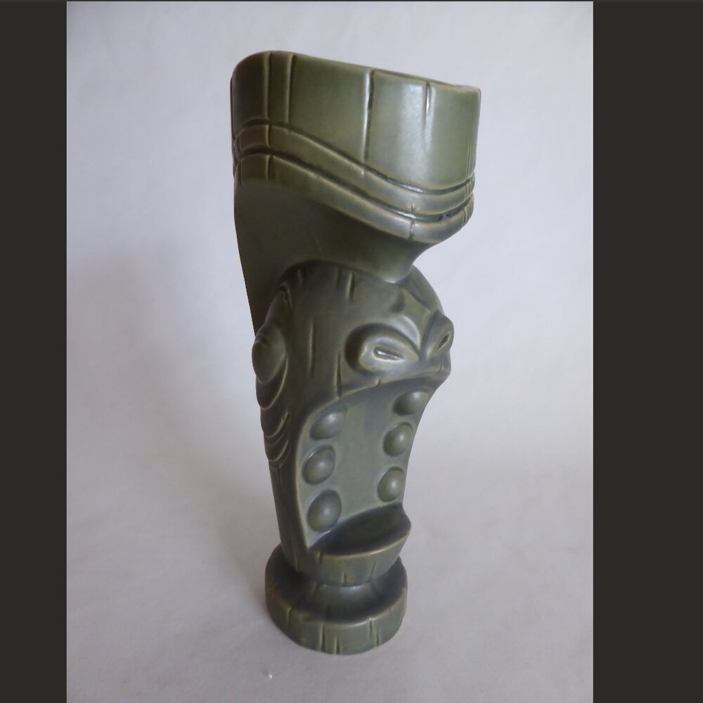 NEW 2010 LIL’ WAHA NUI EARTHEN GREEN TIKI FARM 10th ANNIV CERAMIC TIKI MUG